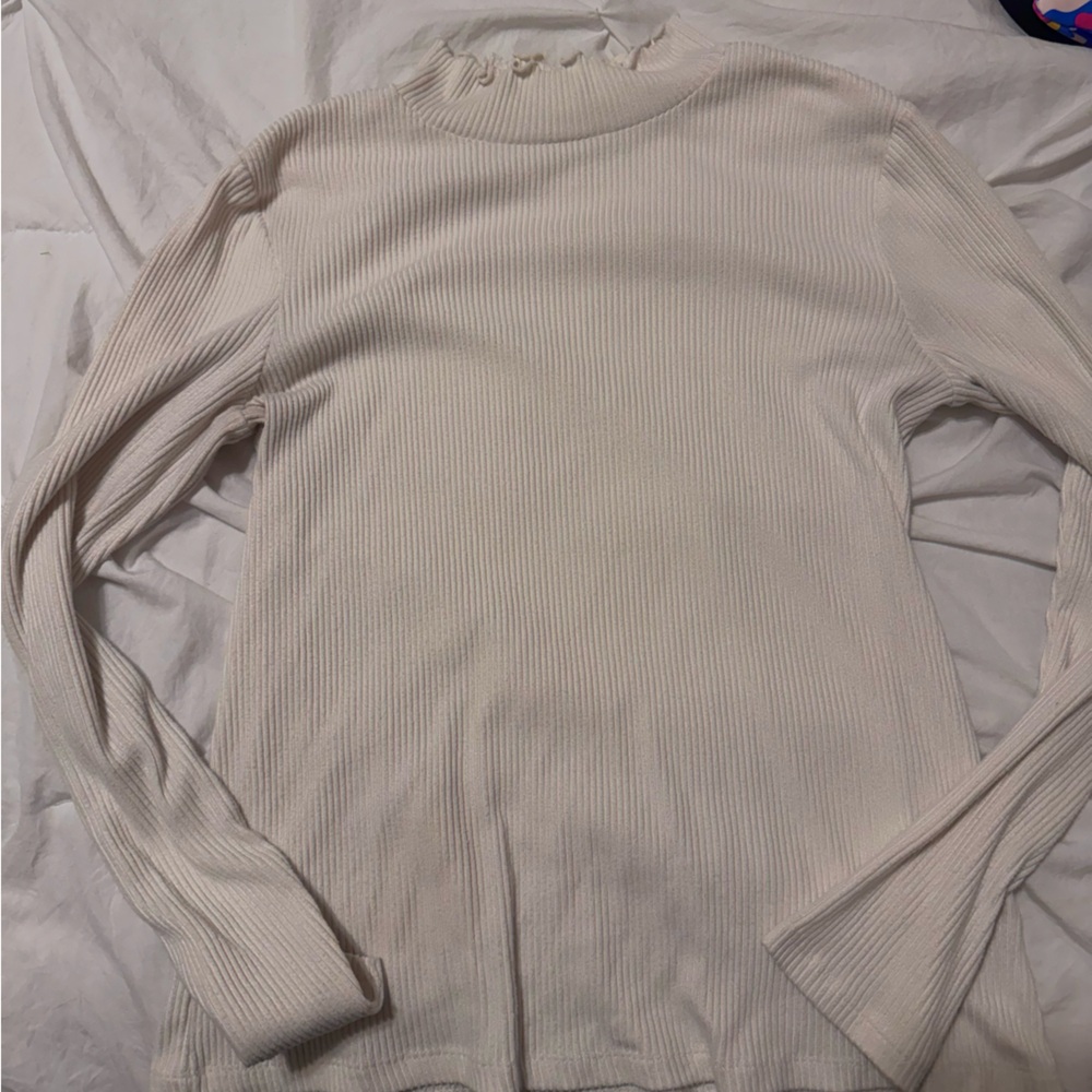Maurice’s White Basic Longsleeve.